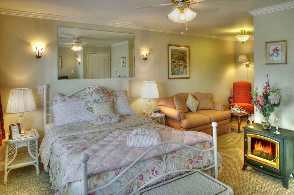 Harborage Inn On The Oceanfront Boothbay Harbor Esterno foto